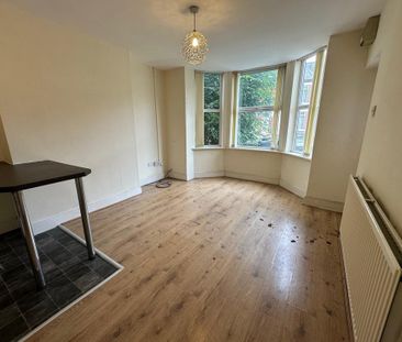 1 bedroom ground floor flat to rent - Photo 3