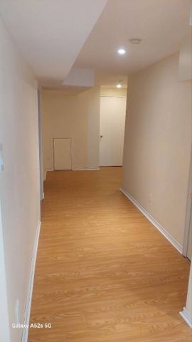 For Lease - 30 Deerwood Crescent Unit# lower, Richmond Hill, Ontario - Photo 2
