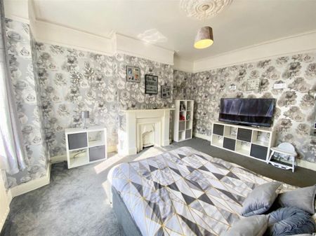 Whitehall Road, Bensham, Gateshead - Photo 2