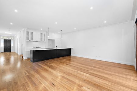 Thinking of selling? Contact our agent - Photo 4