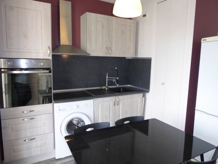Location Appartement 1 pièce 34m² - Photo 3