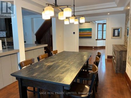 19 BEECHWOOD DRIVE - Photo 3