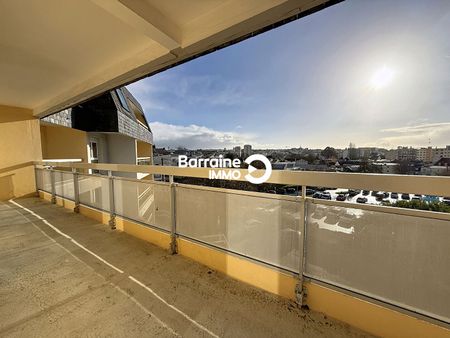 Location appartement à Brest, 2 pièces 50.05m² - Photo 3