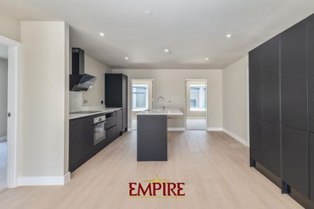 3 bedroom apartment to rent - Photo 2