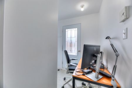2414 Rue Cantin, Longueuil (Le Vieux-Longueuil), QC J4M - Photo 4