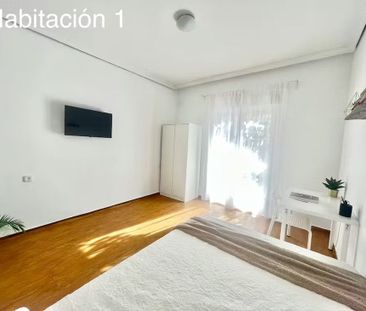 Calle Huelva, Santiponce, Andalusia 41970 - Photo 6