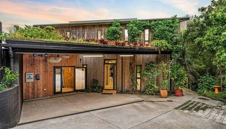 Eco Home in Grammar Zone - Photo 4