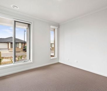 41 Albanel Street, Armstrong Creek - Photo 5