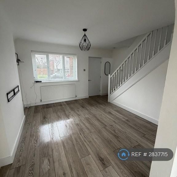 2 bedroom semi-detached house to rent - Photo 1