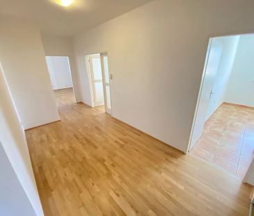 4 ZIMMERWOHNUNG MIT BALKON NÄHE MOZARTKREUZUNG - Foto 4