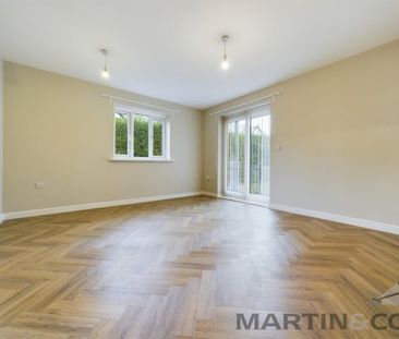 2 bedroom ground floor flat to rent - Photo 3