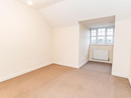 4 bedroom terraced house to rent - Photo 3