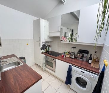 Appartement 2 chambres à 1000 Bruxelles  Loyer: 1 100 € - Photo 4