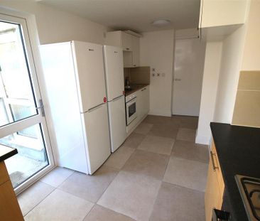 House share to rent - Photo 5