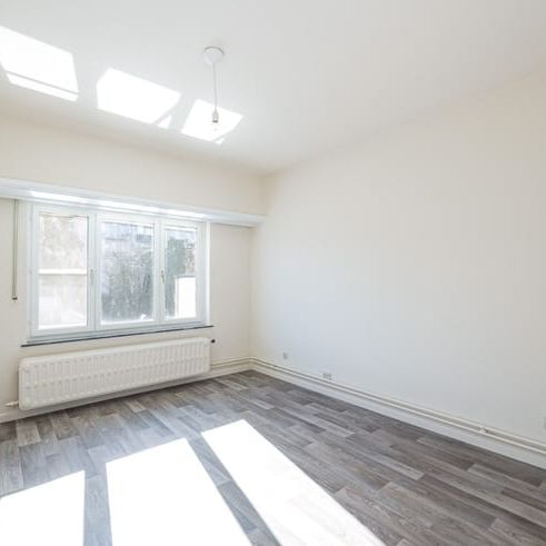 Appartement te huur - Photo 1