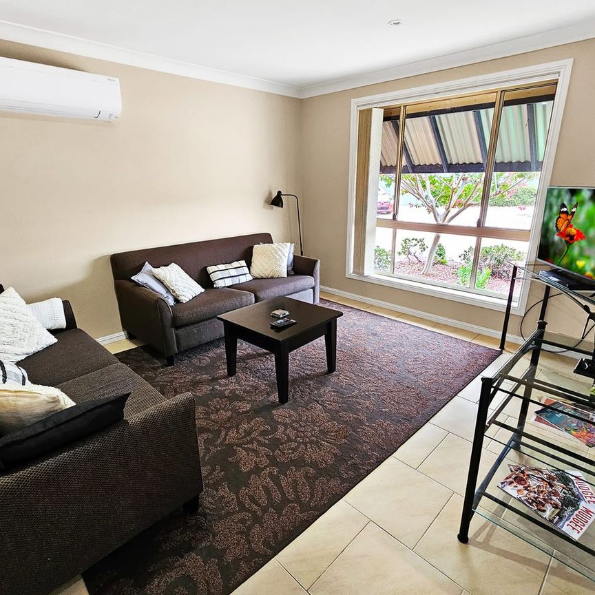 2 Bedroom Unit in Quiet Complex - Photo 1