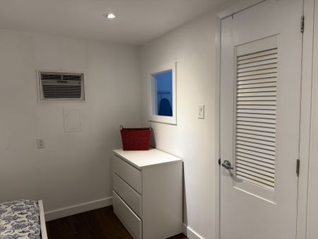 For Lease - 54A Galley Avenue Unit# B, Toronto, Ontario - Photo 2