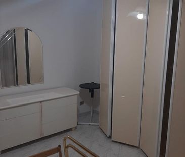 Appartamento con garage - Zona Giardini/Coppi - Photo 2