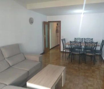 Piso en alquiler en Calle del Río Ebro - Photo 1