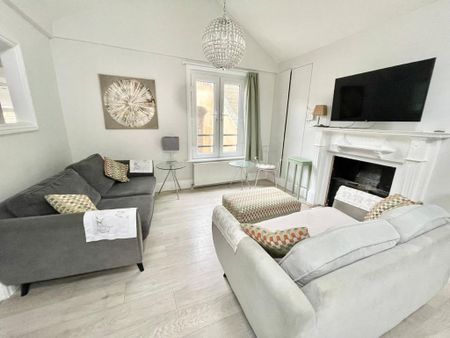 3 bedroom flat to rent - Photo 2