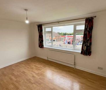 Clifton Court, Marlow Road, High Wycombe, HP11 - Photo 6