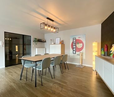 Ruim appartement van 130m² met twee slaapkamers, terras en autostaa... - Photo 4