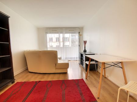Apartment - Photo 2