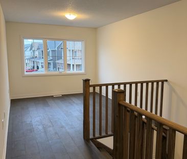 For Lease - 144 Aviron Crescent, Welland, Ontario - Photo 4