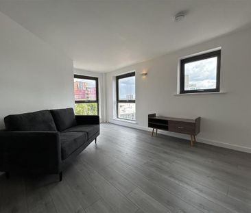 2 bedroom apartment to rent - Photo 2