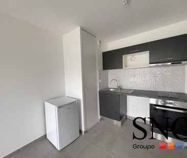 T2 AVEC TERRASSE, JARDIN ET 2 PARKINGS - Photo 5