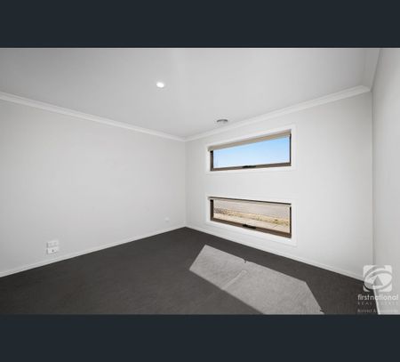 35 Kenna Street, Wodonga, Vic 3690 - Photo 3