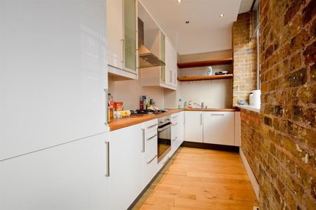 2 bedroom Flat To Let Total Size: 582 SQ FT - Photo 5