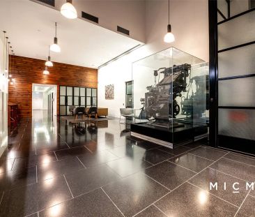 “UNFURNISHED - Bright and airy studio apartment on level 36 of the ... - Photo 2