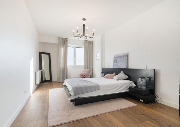 3 Bedroom Apartment with a view, Areeiro, Lisboa