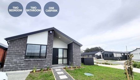 Seamless IndoorÃ¢ÂÂOutdoor Living - Photo 4