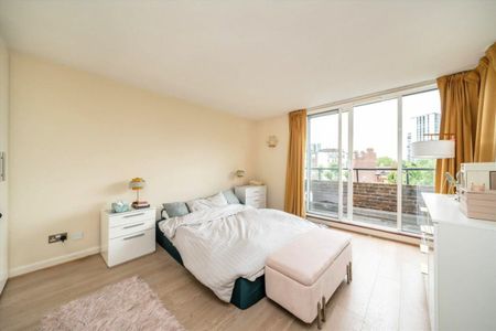 Adamson Road, Belsize Park, NW3 - Photo 3