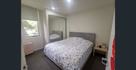 Fully Furnished Near New Apartment in Prime Location - Photo 4