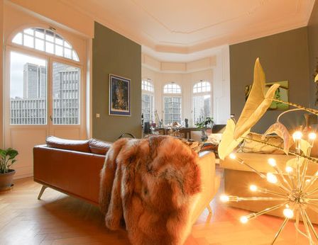 Beeindruckende 5-Zimmer-Stilaltbauwohnung mit 3 Balkonen in Ffm.-Westend - Photo 1