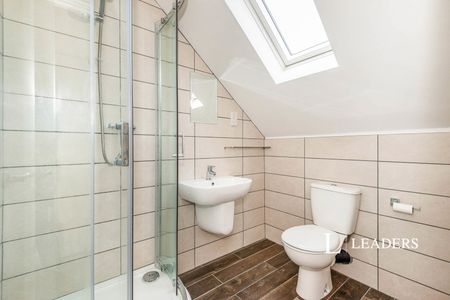 1 bedroom property to rent Grovehill Road, Redhill, Surrey, RH1 - Photo 5