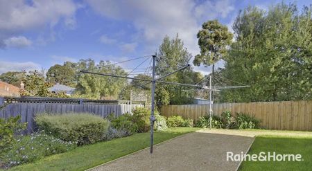 2/24 Hamilton Street, West Hobart, TAS 7000 - Photo 4