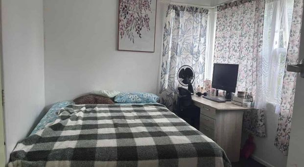 Charming 3BR Home in Silverdale! - Photo 1