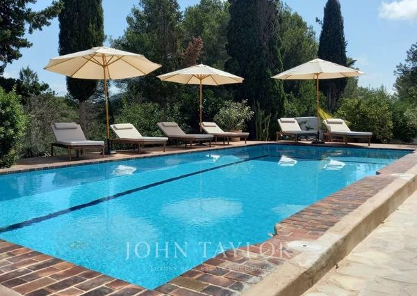 Cala Llonga, Balearic Islands 07849