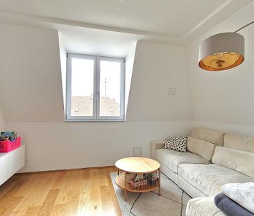 Außergewöhnliche Maisonette Wohnung mit Dachterrasse - Photo 4