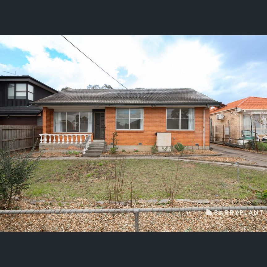 11 Ouyen Court, Dallas, Vic 3047 - Photo 1
