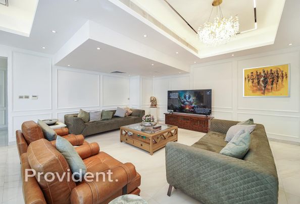 Fully Furnished| Superiorly Upgraded| Private Pool - Photo 1