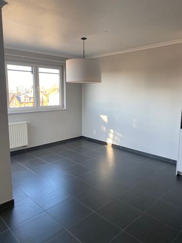 Appartement te huur - Foto 3