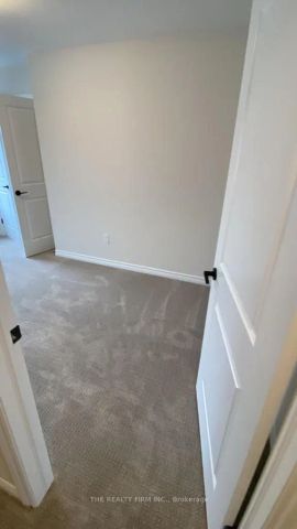 2553 Meadowlands Way #26 - Photo 4