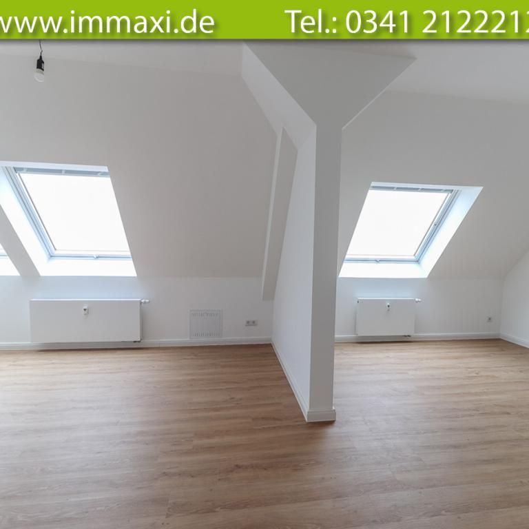 ERSTBEZUG NACH SANIERUNG + EUTRITZSCH + 2 RAUM + DACHGESCHOSS + AB SOFORT - Photo 1