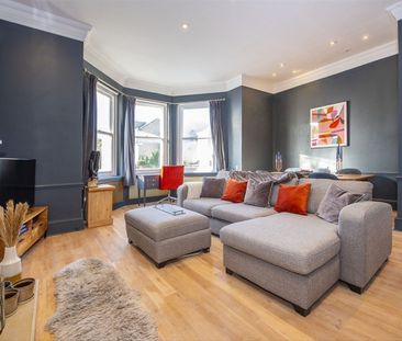 Church Road, Wimbledon Village, SW19, London - Photo 1