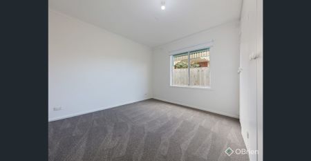 Charming Weatherboard Home In Prime Location - Photo 5